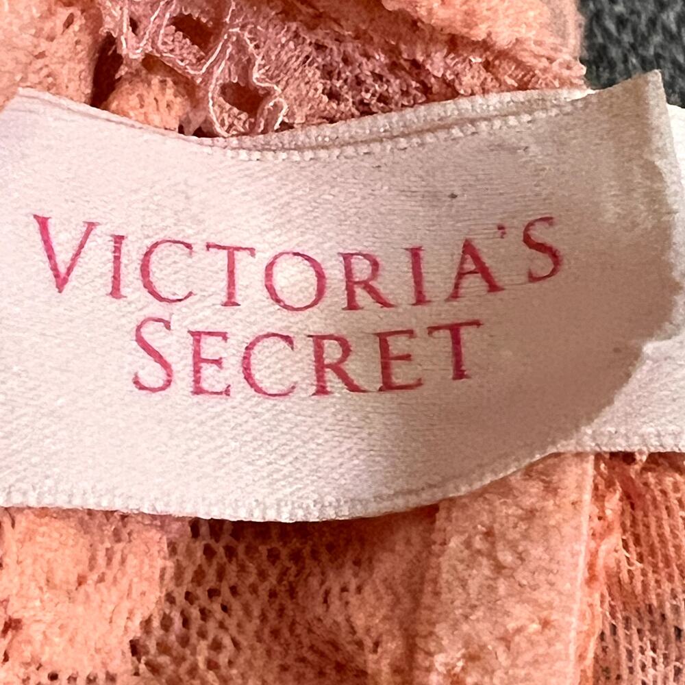 Victoria's Secret Y2K lace bralette top cami peach size XS - Picture 3 of 4